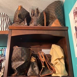 Meet your Posher, Angelina